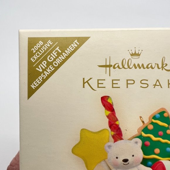 Hallmark Keepsake A CHRISTMAS SURPRISE Ornament VIP Exclusive 2008 - Picture 5 of 9